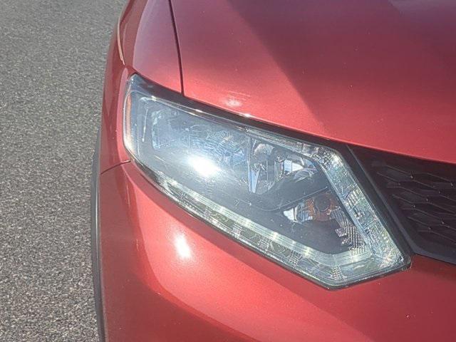 used 2015 Nissan Rogue car, priced at $12,996