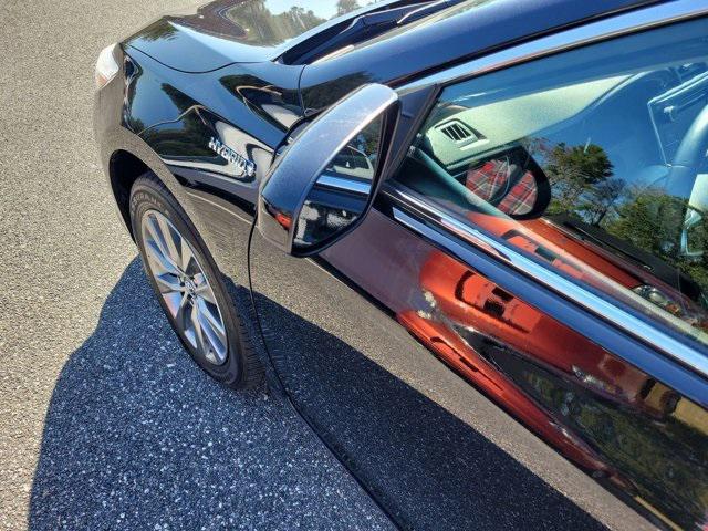 used 2017 Toyota Camry Hybrid car, priced at $16,674