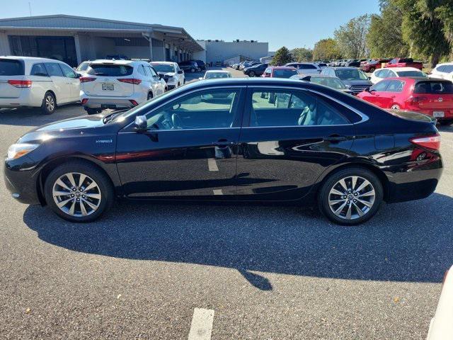 used 2017 Toyota Camry Hybrid car, priced at $16,674