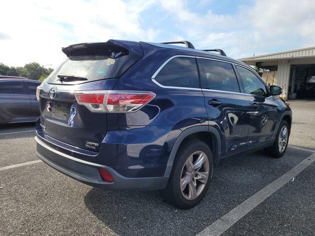used 2015 Toyota Highlander car, priced at $17,897