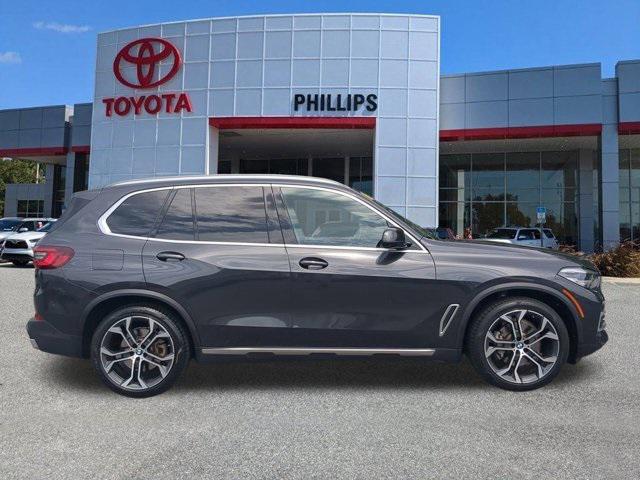 used 2022 BMW X5 car, priced at $38,997