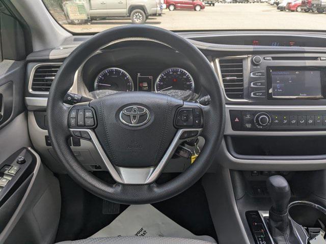 used 2019 Toyota Highlander car, priced at $25,697
