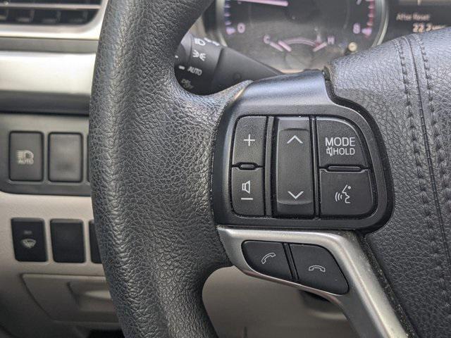 used 2019 Toyota Highlander car, priced at $25,697