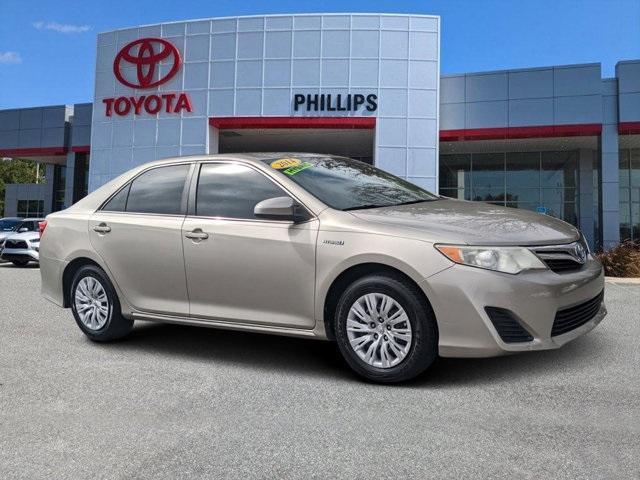 used 2014 Toyota Camry Hybrid car, priced at $13,996