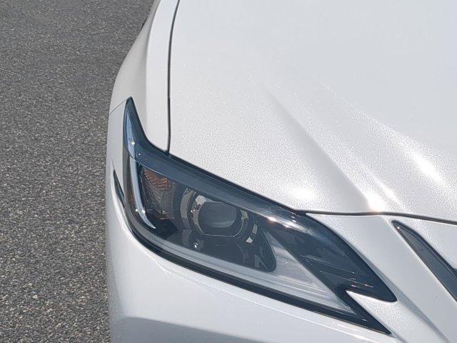 used 2022 Lexus ES 350 car, priced at $38,999