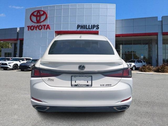 used 2022 Lexus ES 350 car, priced at $38,997