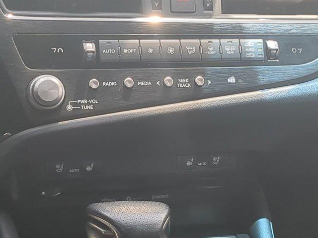 used 2022 Lexus ES 350 car, priced at $38,999