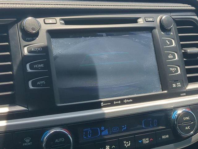 used 2019 Toyota Highlander car, priced at $23,841