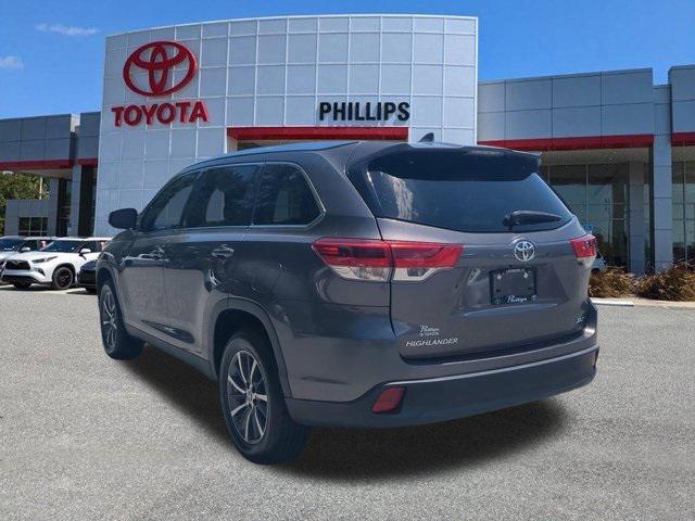 used 2019 Toyota Highlander car, priced at $23,841