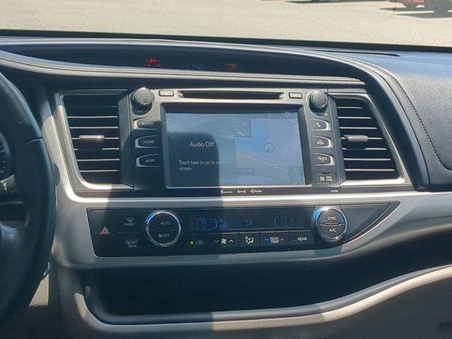 used 2019 Toyota Highlander car, priced at $23,841