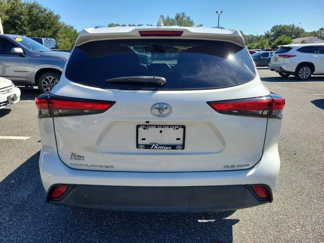 used 2021 Toyota Highlander car, priced at $32,998