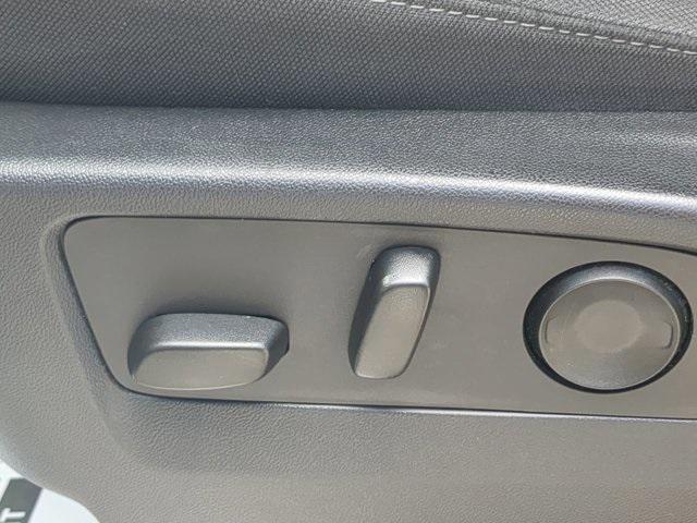 used 2022 Chevrolet Silverado 1500 car, priced at $43,997