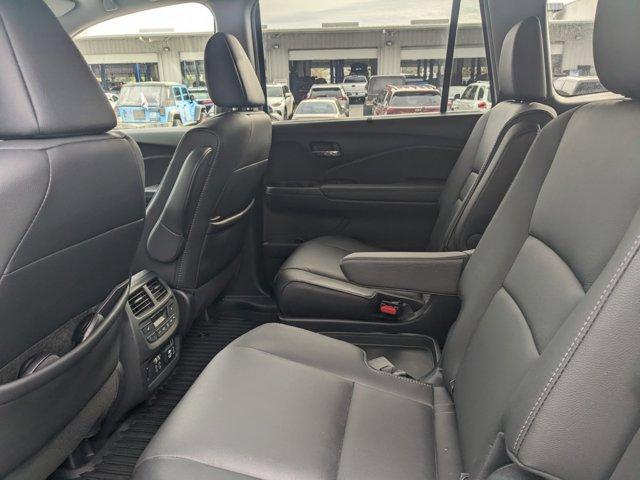 used 2022 Honda Pilot car, priced at $30,877