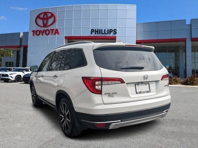 used 2022 Honda Pilot car, priced at $32,998