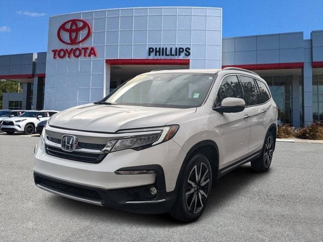 used 2022 Honda Pilot car, priced at $32,998