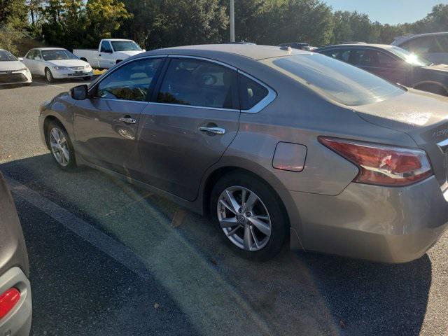 used 2013 Nissan Altima car, priced at $10,999