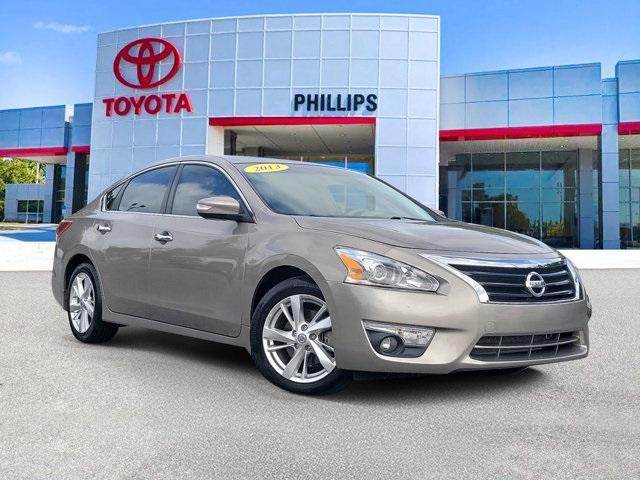 used 2013 Nissan Altima car, priced at $10,998