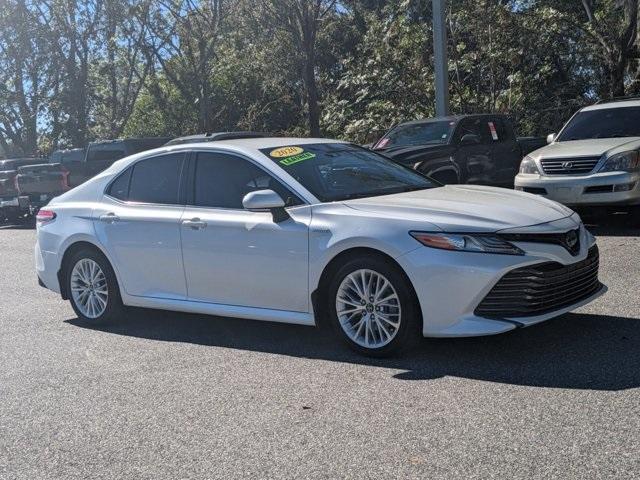 used 2020 Toyota Camry Hybrid car, priced at $24,987