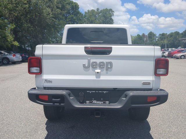 used 2021 Jeep Gladiator car, priced at $29,996