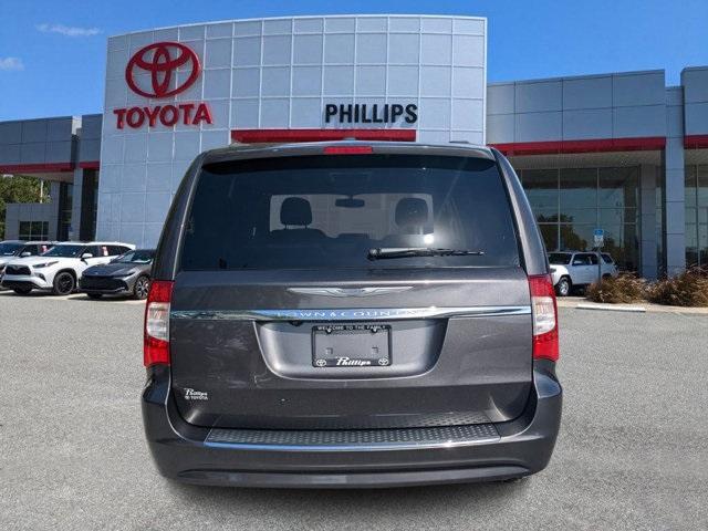 used 2015 Chrysler Town & Country car, priced at $8,772