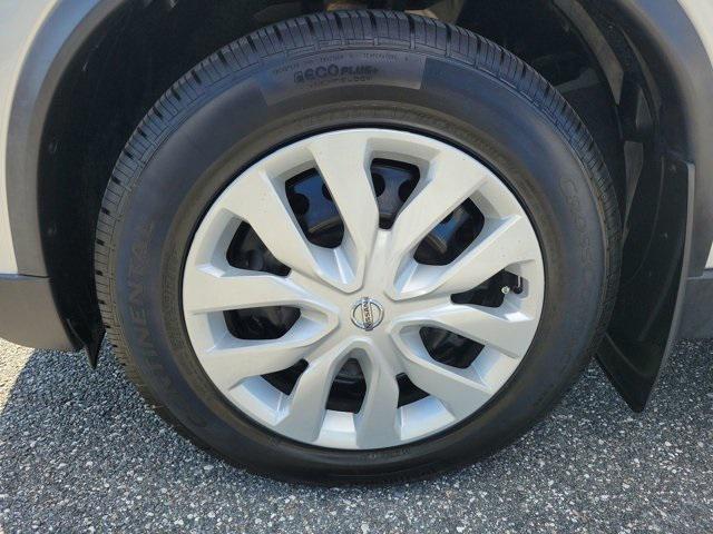 used 2020 Nissan Rogue car, priced at $17,998