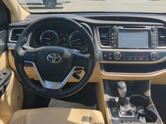 used 2017 Toyota Highlander car, priced at $22,999