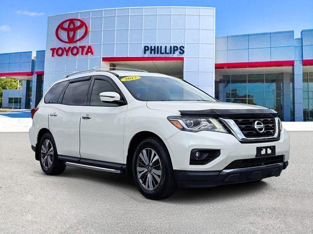 used 2017 Nissan Pathfinder car, priced at $12,997