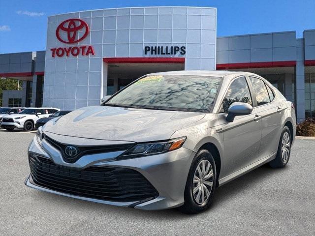 used 2019 Toyota Camry Hybrid car, priced at $23,997