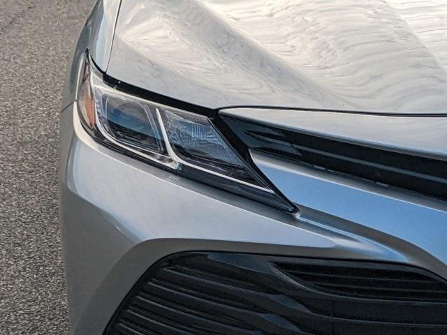 used 2019 Toyota Camry Hybrid car, priced at $23,997