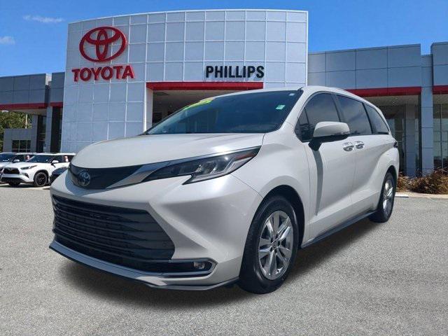 used 2022 Toyota Sienna car, priced at $43,998