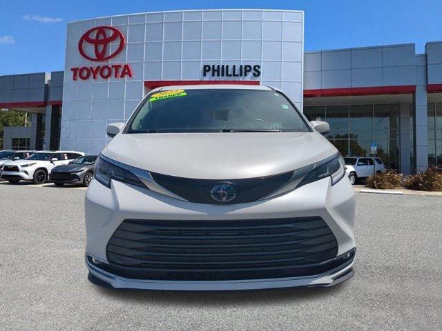 used 2022 Toyota Sienna car, priced at $43,998