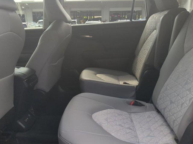 used 2023 Toyota Highlander Hybrid car, priced at $43,995