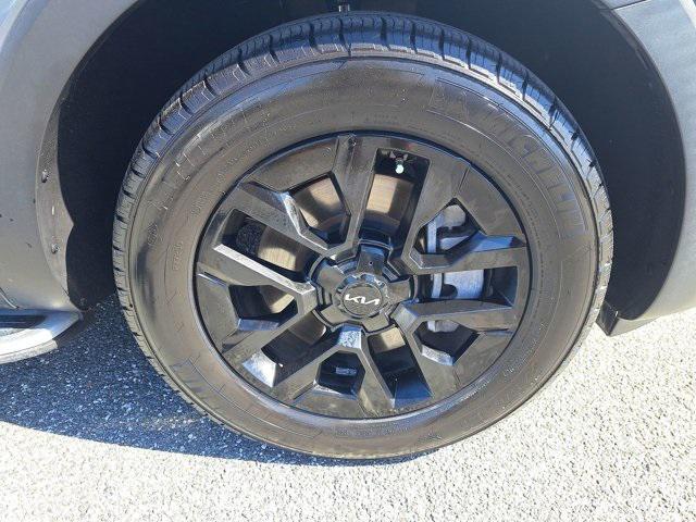 used 2023 Kia Telluride car, priced at $35,997