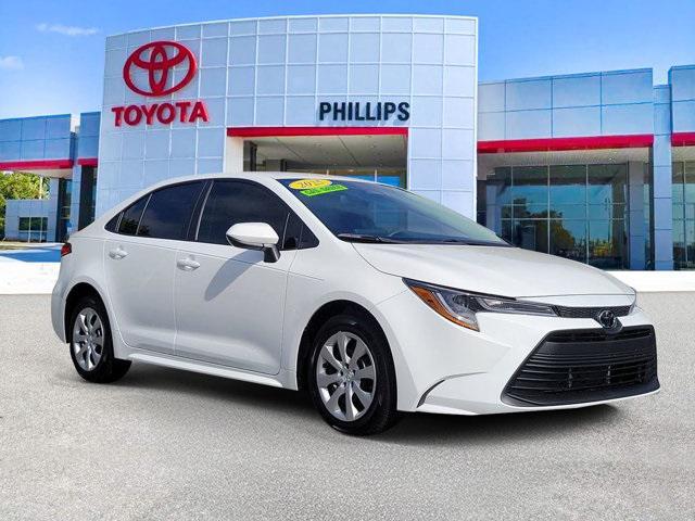 used 2025 Toyota Corolla car, priced at $24,999