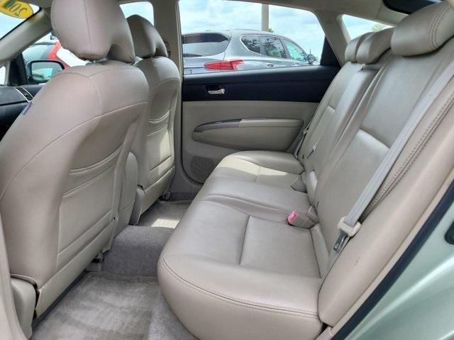 used 2007 Toyota Prius car, priced at $7,998