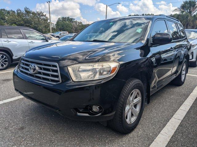 used 2010 Toyota Highlander car, priced at $10,998