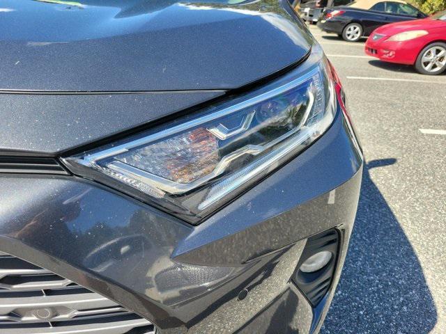 used 2020 Toyota RAV4 Hybrid car, priced at $27,998
