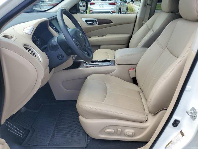 used 2020 Nissan Pathfinder car, priced at $25,995
