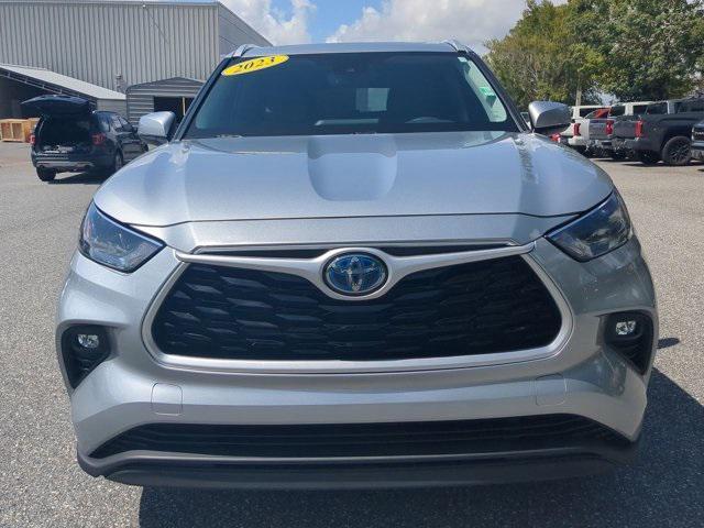 used 2022 Toyota Highlander Hybrid car, priced at $39,999