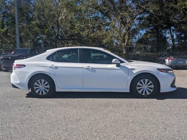 used 2018 Toyota Camry Hybrid car, priced at $23,875