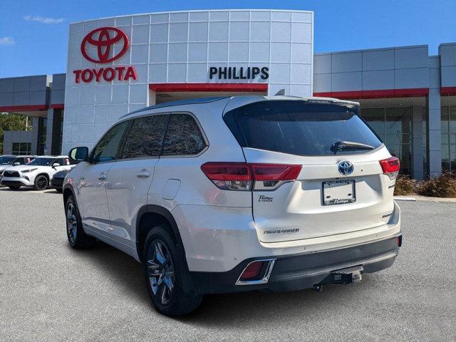 used 2019 Toyota Highlander Hybrid car, priced at $33,997