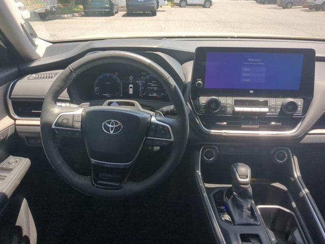 used 2024 Toyota Grand Highlander car, priced at $51,998