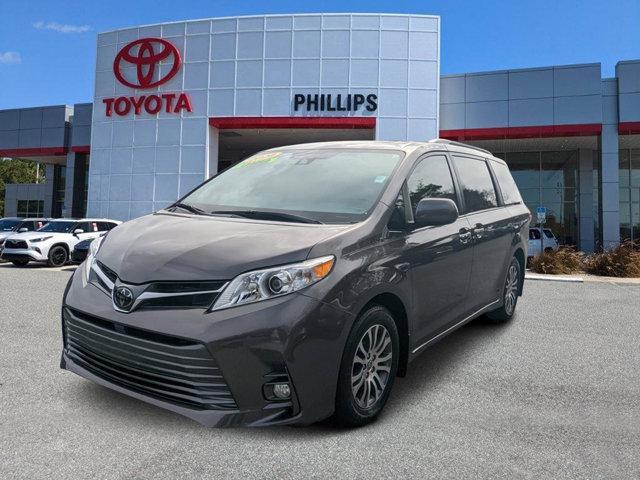 used 2020 Toyota Sienna car, priced at $35,997