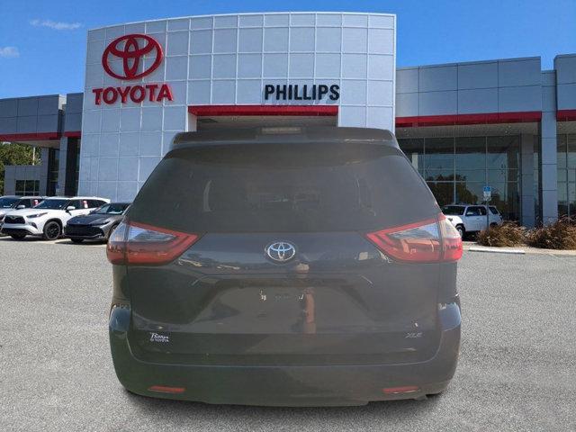 used 2020 Toyota Sienna car, priced at $29,996