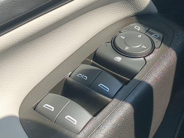 used 2024 Chevrolet Equinox car, priced at $25,998