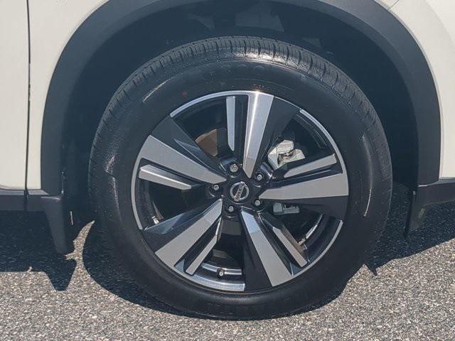 used 2021 Nissan Rogue car, priced at $25,998