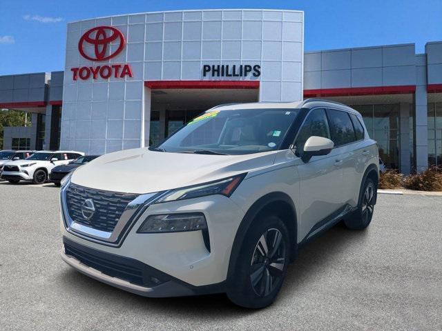 used 2021 Nissan Rogue car, priced at $25,998