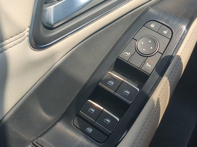 used 2021 Nissan Rogue car, priced at $25,998
