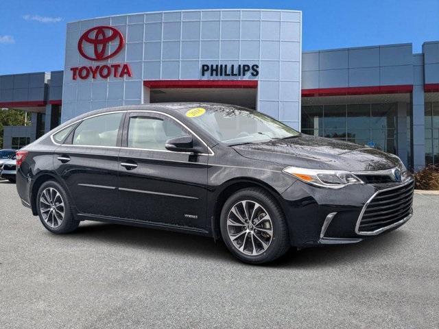 used 2018 Toyota Avalon Hybrid car, priced at $24,983