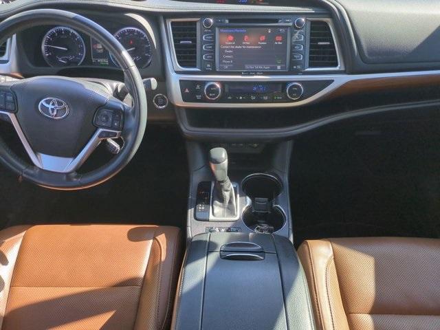 used 2019 Toyota Highlander car, priced at $26,710